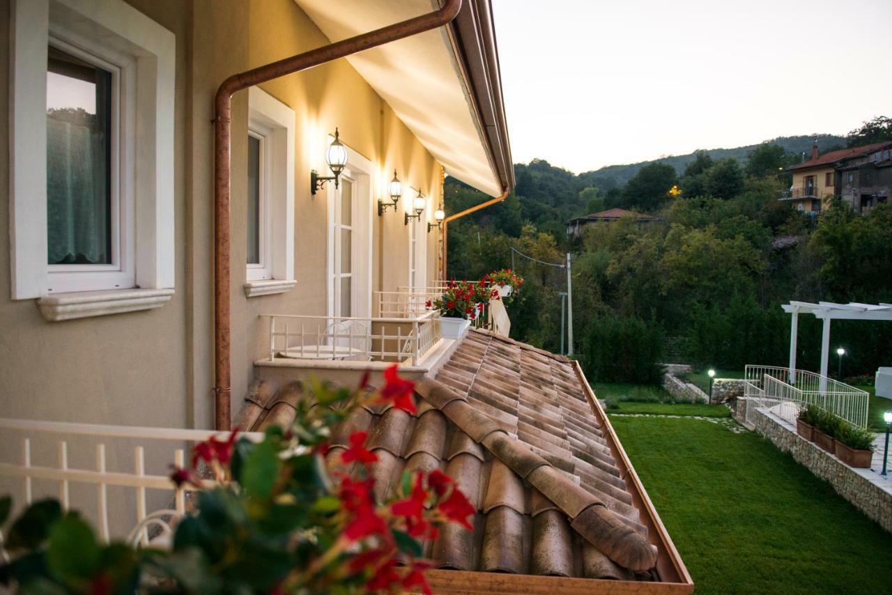 Bed and Breakfast Marale Серино Экстерьер фото